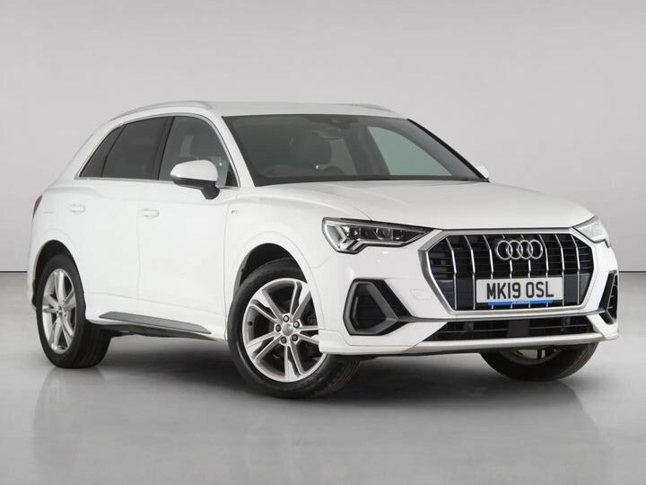 Audi Q3 1.5 TFSI CoD 35 S Line Euro 6 (s/s) 5dr