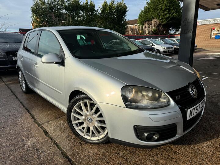Volkswagen Golf 2.0 TDI GT Sport DSG 5dr