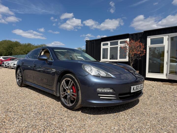 Porsche Panamera 4.8 V8 4S PDK 4WD Euro 5 (s/s) 5dr