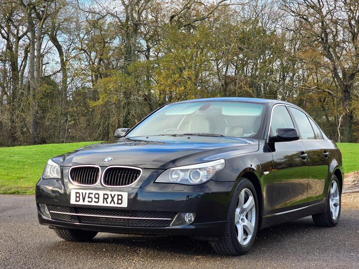 BMW 5 Series 2.0 520d SE Business Edition Steptronic Euro 4 4dr