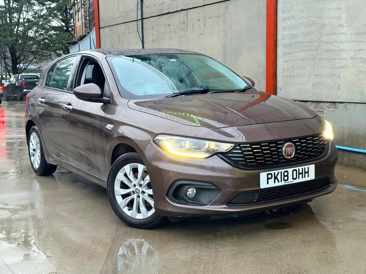 Fiat Tipo 1.4 MPI Easy Plus Euro 6 5dr