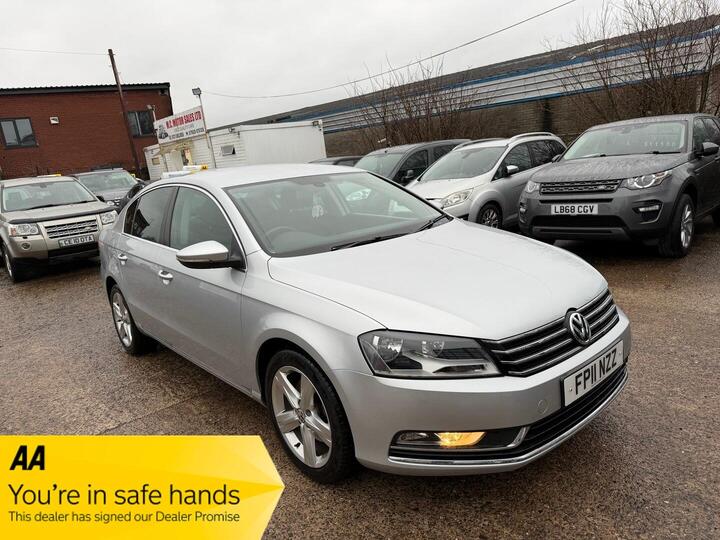 Volkswagen Passat 2.0 TDI BlueMotion Tech SE Euro 5 (s/s) 4dr