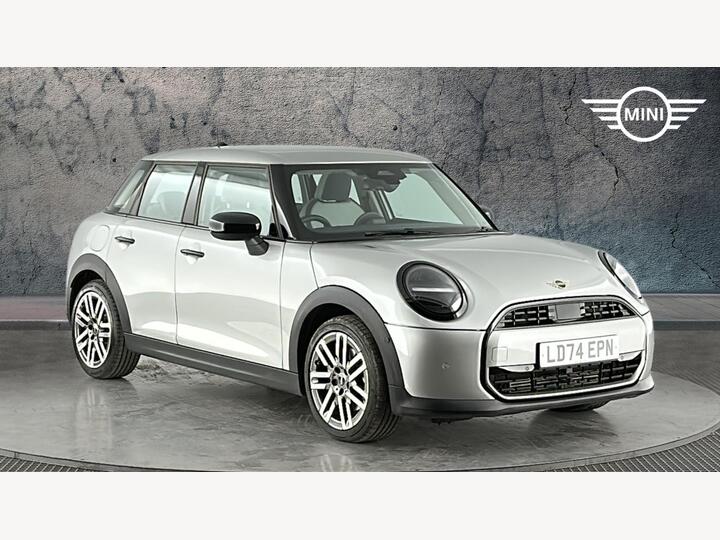 MINI Hatch 1.5C Classic Steptronic Euro 6 (s/s) 5dr