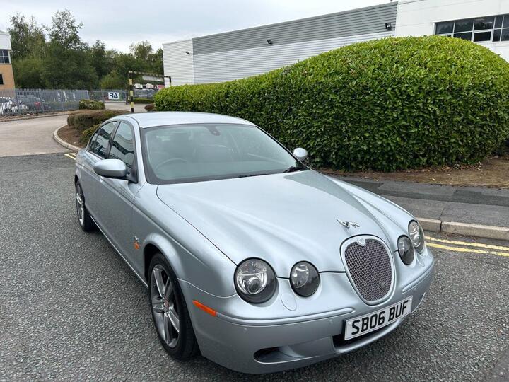 Jaguar S-TYPE 4.2 V8 R 4dr