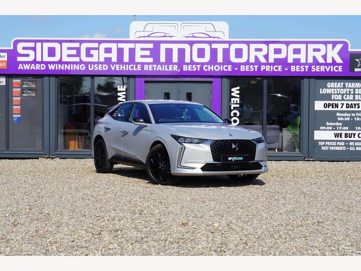 DS AUTOMOBILES 4 1.2 PureTech Trocadero EAT8 Euro 6 (s/s) 5dr DS AUTOMOBILES 4 1.2 PureTech Trocadero EAT8 Euro 6 (s/s) 5dr