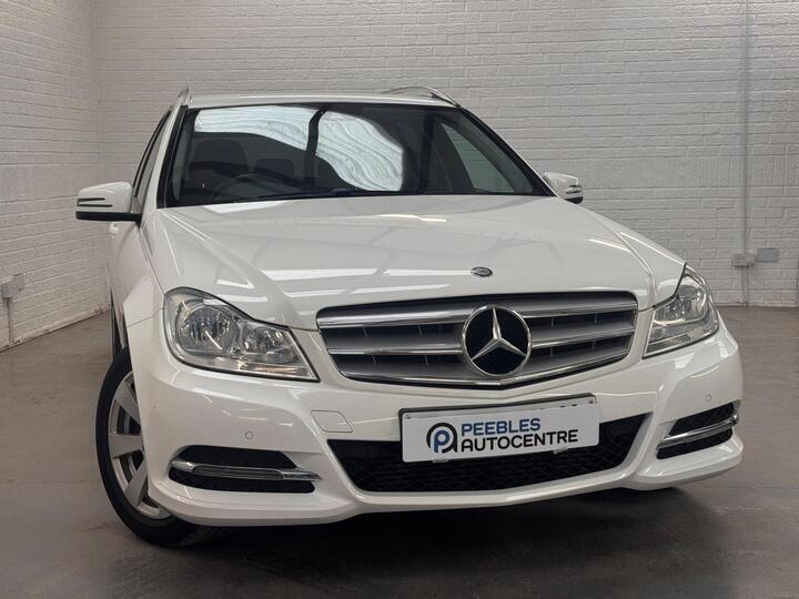 Mercedes-Benz C Class 2.1 C220 CDI Executive SE (Premium) G-Tronic+ Euro 5 (s/s) 5dr