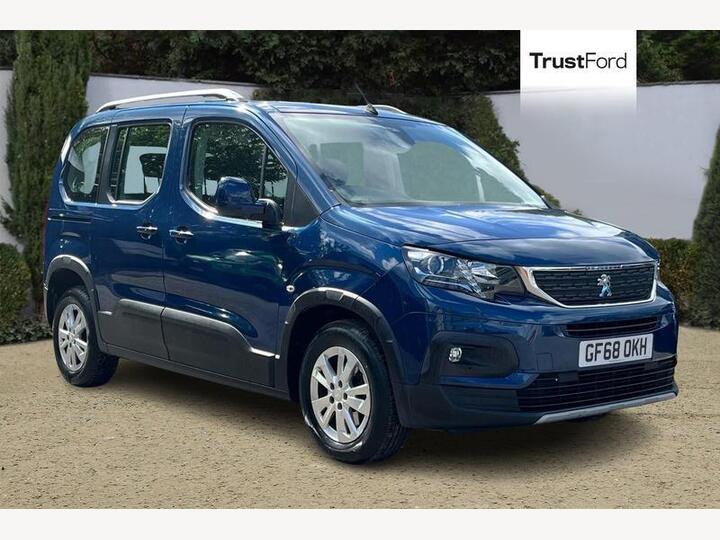 Peugeot RIFTER 1.5 BlueHDi Allure Standard MPV Euro 6 (s/s) 5dr Peugeot RIFTER 1.5 BlueHDi Allure Standard MPV Euro 6 (s/s) 5dr