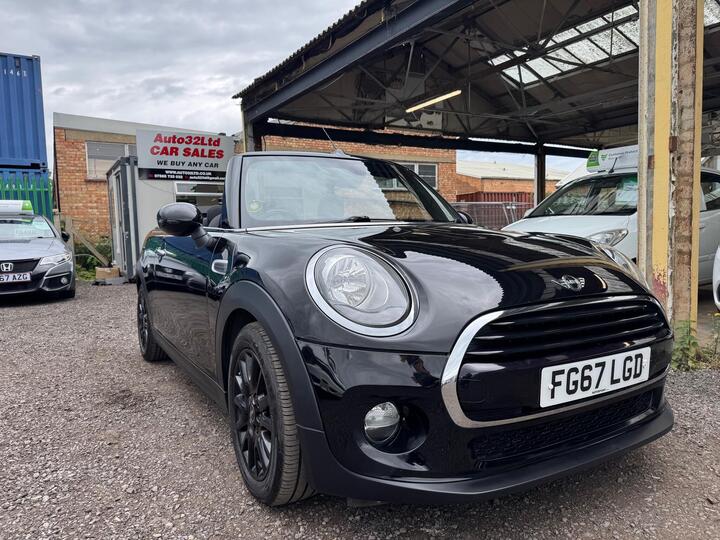 MINI Convertible 1.5 Cooper Euro 6 (s/s) 2dr