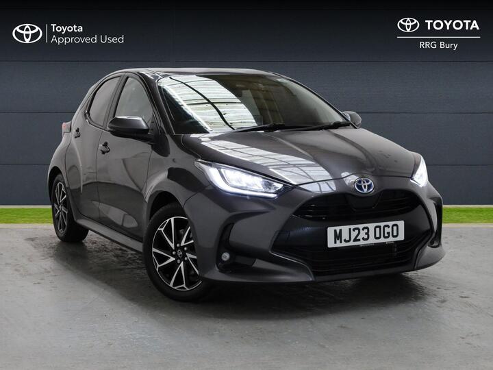 Toyota Yaris 1.5 VVT-h Design E-CVT Euro 6 (s/s) 5dr