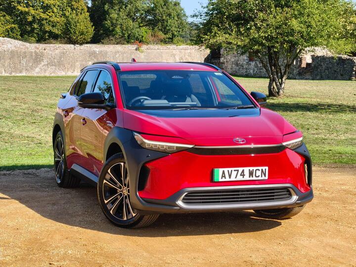 Toyota BZ4X 71.4kWh Vision Auto AWD 5dr (11kW OBC) Toyota BZ4X 71.4kWh Vision Auto AWD 5dr (11kW OBC)