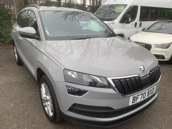 Skoda KAROQ 1.0 TSI SE Technology Euro 6 (s/s) 5dr Skoda KAROQ 1.0 TSI SE Technology Euro 6 (s/s) 5dr