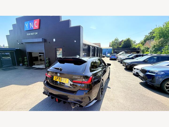 BMW 3 Series 2.0 330e 12kWh M Sport Touring Auto Euro 6 (s/s) 5dr