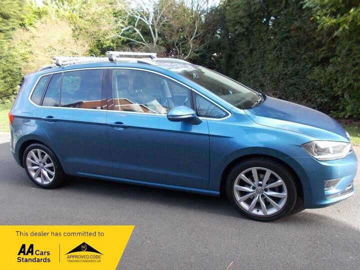 Volkswagen Golf 2.0 TDI BlueMotion Tech GT DSG Euro 6 (s/s) 5dr Volkswagen Golf 2.0 TDI BlueMotion Tech GT DSG Euro 6 (s/s) 5dr