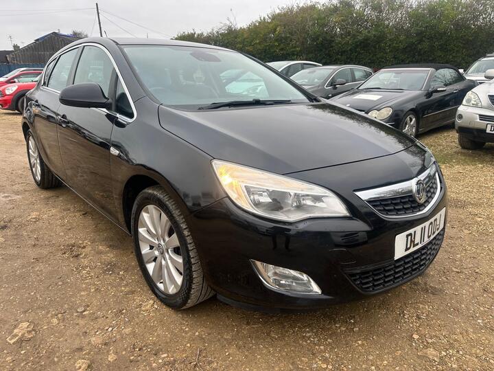 Vauxhall Astra 2.0 CDTi Elite Auto Euro 5 5dr Vauxhall Astra 2.0 CDTi Elite Auto Euro 5 5dr
