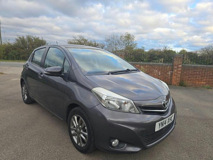 Toyota Yaris 1.4 D-4D Icon Plus Euro 5 5dr