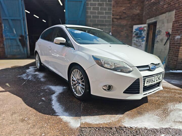 Ford Focus 1.6 TDCi Zetec Euro 5 (s/s) 5dr