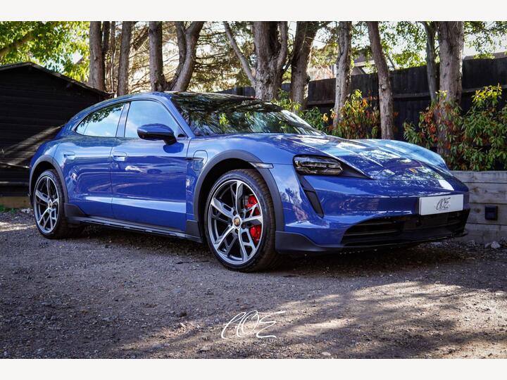 Porsche TAYCAN Performance Plus 93.4kWh 4S Cross Turismo Auto 4WD 5dr (11kW Charger)