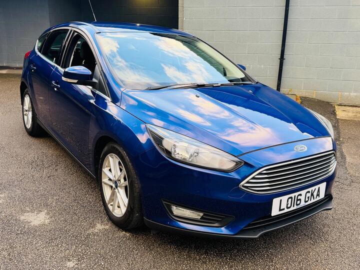 Ford Focus 1.0T EcoBoost Zetec Euro 6 (s/s) 5dr
