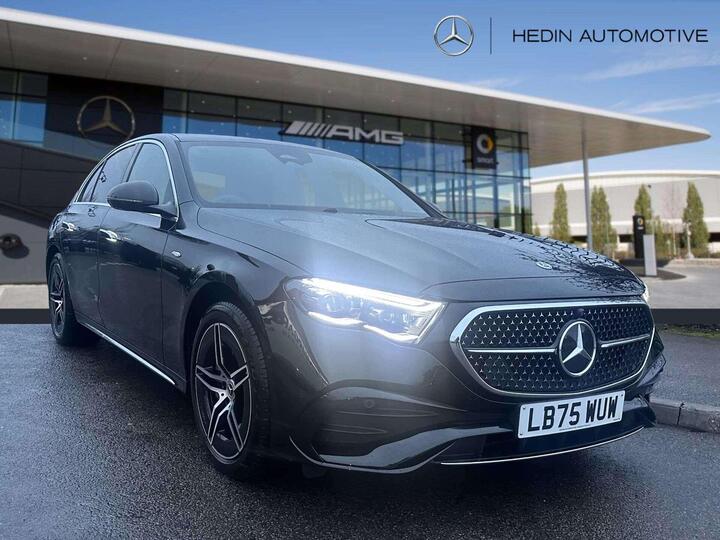 Mercedes-Benz E Class 2.0 E300de 25.4kWh AMG Line (Premium) G-Tronic Euro 6 (s/s) 4dr