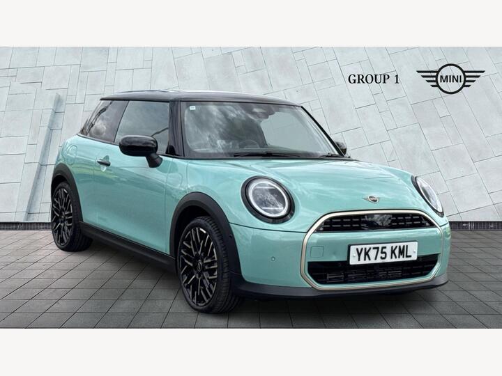 MINI Cooper 1.5C Exclusive Steptronic Euro 6 (s/s) 3dr