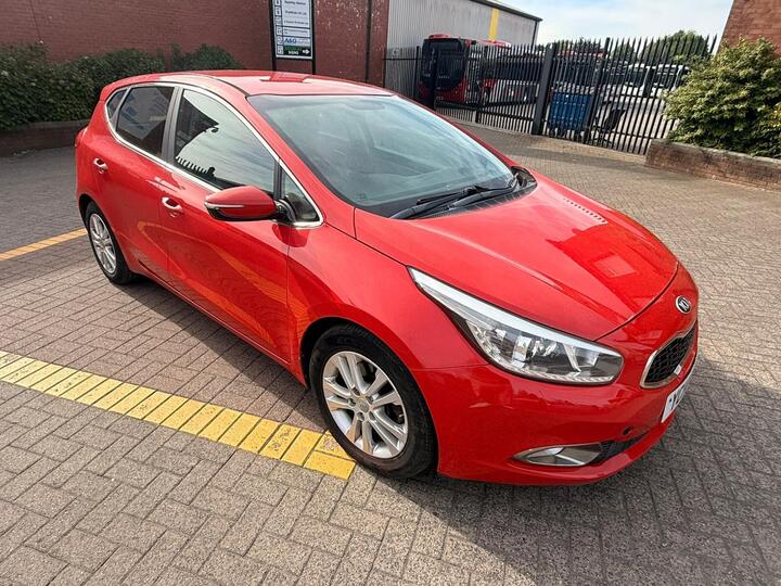 Kia Ceed 1.6 CRDi EcoDynamics 3 Euro 5 (s/s) 5dr