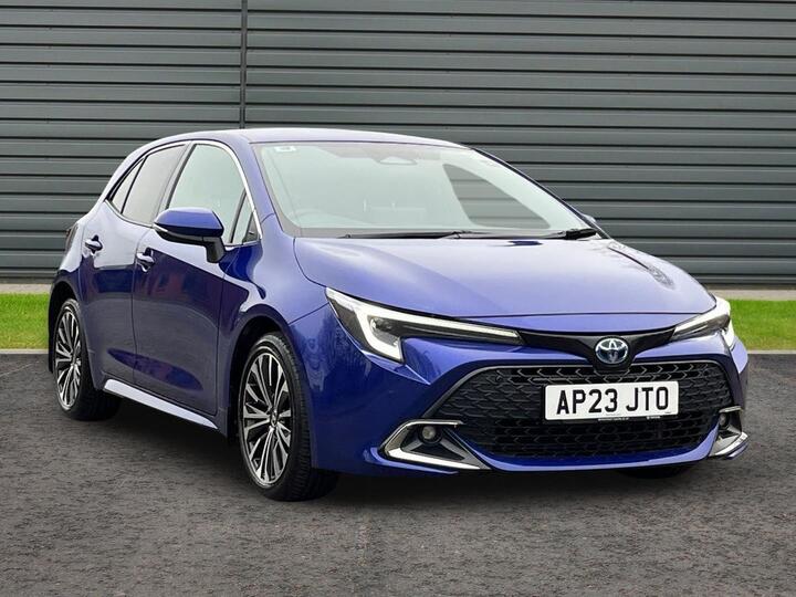 Toyota Corolla Hatchback 1.8 VVT-h Design CVT Euro 6 (s/s) 5dr