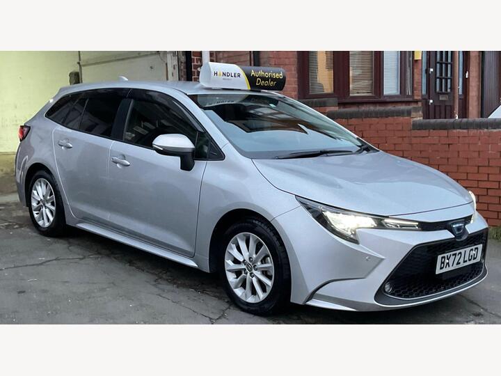 Toyota Corolla 1.8 VVT-h Design Touring Sports CVT Euro 6 (s/s) 5dr