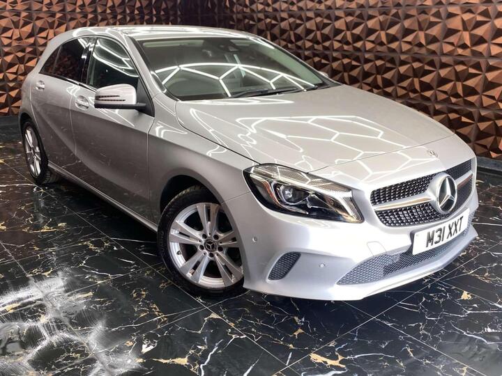 Mercedes-Benz A-CLASS 1.5 A180d Sport (Premium) 7G-DCT Euro 6 (s/s) 5dr