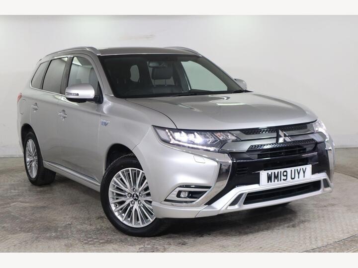 Mitsubishi Outlander 2.4h TwinMotor 13.8kWh 4h CVT 4WD Euro 6 (s/s) 5dr