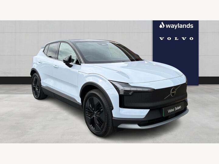 Volvo EX30 Cross Country Twin Performance 69kWh Ultra Auto AWD 5dr
