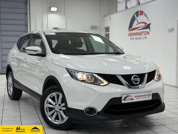 Nissan Qashqai 1.5 DCi Acenta 2WD Euro 6 (s/s) 5dr Nissan Qashqai 1.5 DCi Acenta 2WD Euro 6 (s/s) 5dr