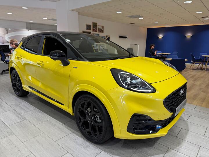 Ford Puma 1.0T EcoBoost MHEV ST-Line Black Package Euro 6 (s/s) 5dr