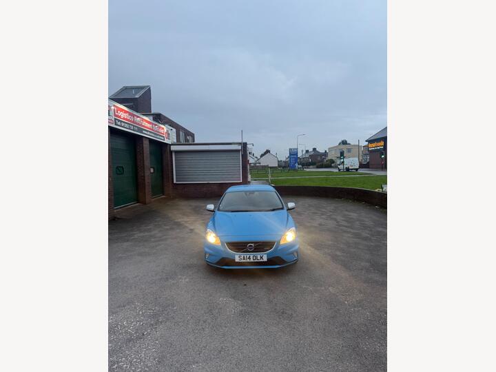 Volvo V40 1.6 D2 R-Design Euro 5 (s/s) 5dr