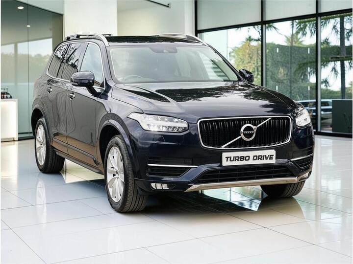 Volvo XC90 2.0 D5 Momentum Geartronic 4WD Euro 6 (s/s) 5dr