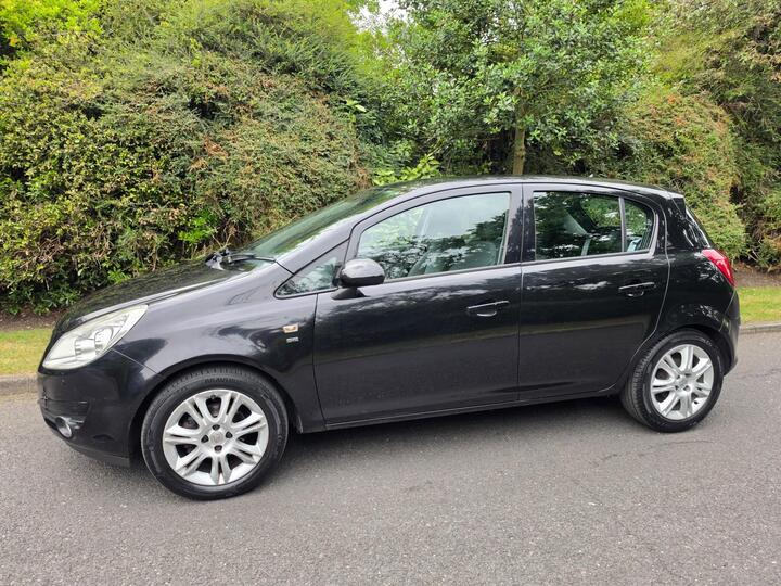 Vauxhall Corsa 1.4i 16v SE 5dr (a/c)