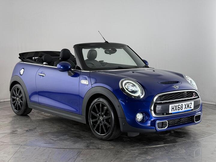 MINI Convertible 2.0 Cooper S Steptronic Euro 6 (s/s) 2dr MINI Convertible 2.0 Cooper S Steptronic Euro 6 (s/s) 2dr