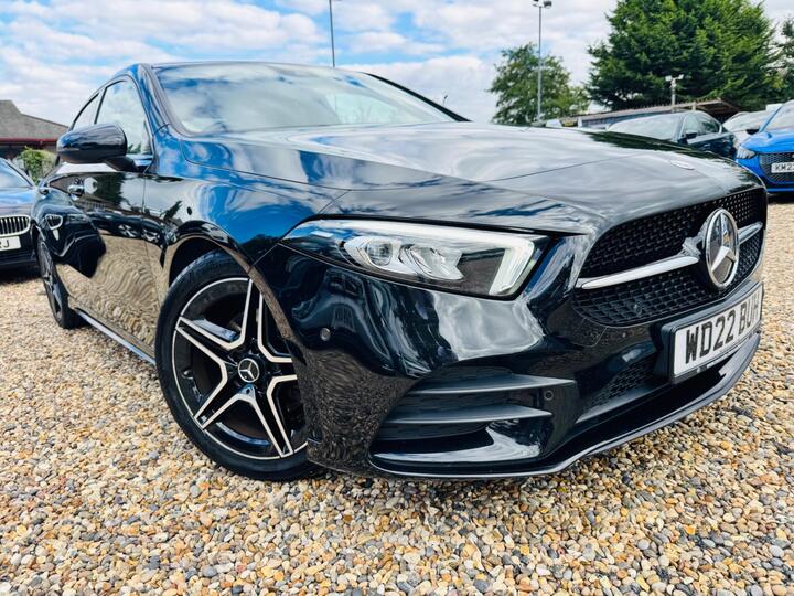 Mercedes-Benz A Class 1.3 A180 AMG Line Edition (Premium) 7G-DCT Euro 6 (s/s) 4dr