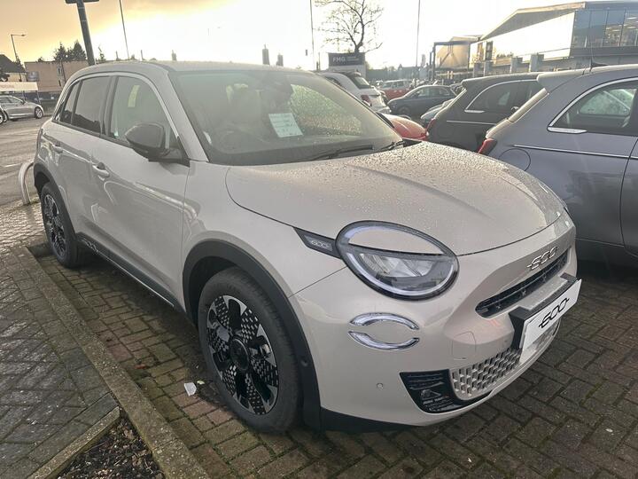 Fiat 600 1.2 MHEV La Prima E-DCT Euro 6 (s/s) 5dr