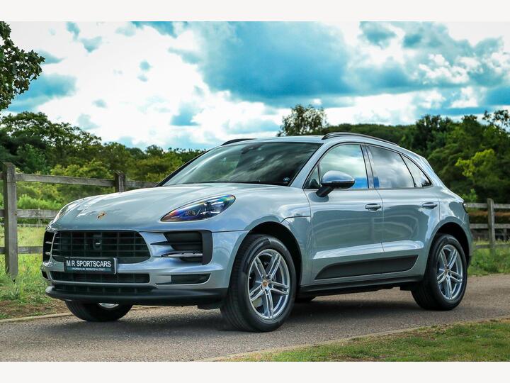 Porsche Macan 2.0T PDK 4WD Euro 6 (s/s) 5dr Porsche Macan 2.0T PDK 4WD Euro 6 (s/s) 5dr