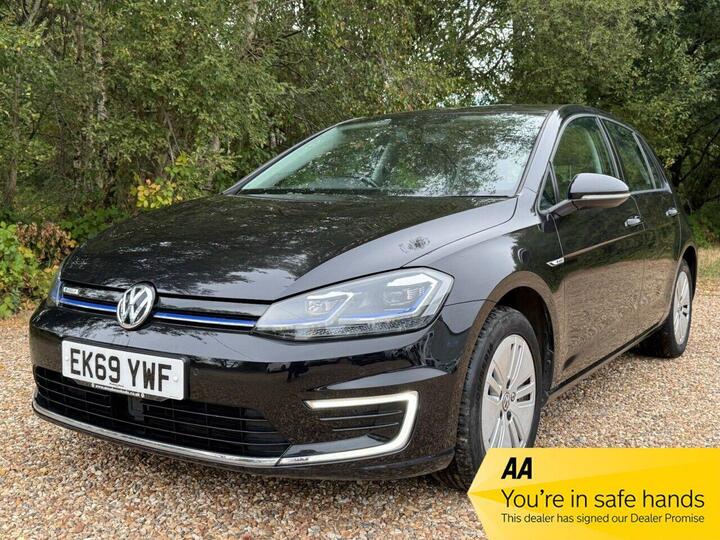 Volkswagen E-GOLF 35.8kWh E-Golf Auto 5dr