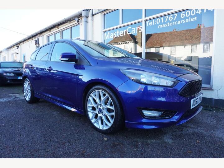 Ford Focus 1.0T EcoBoost ST-Line Euro 6 (s/s) 5dr