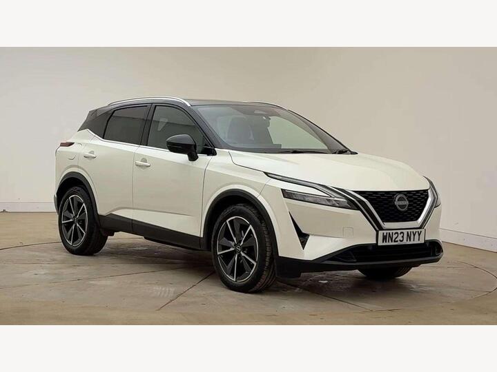 Nissan Qashqai 1.3 DIG-T MHEV Tekna XTRON Euro 6 (s/s) 5dr