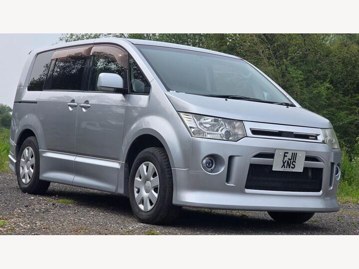 Mitsubishi Delica D5 2.0 Auto CVT 8 Seater Petrol MPV Mitsubishi Delica D5 2.0 Auto CVT 8 Seater Petrol MPV