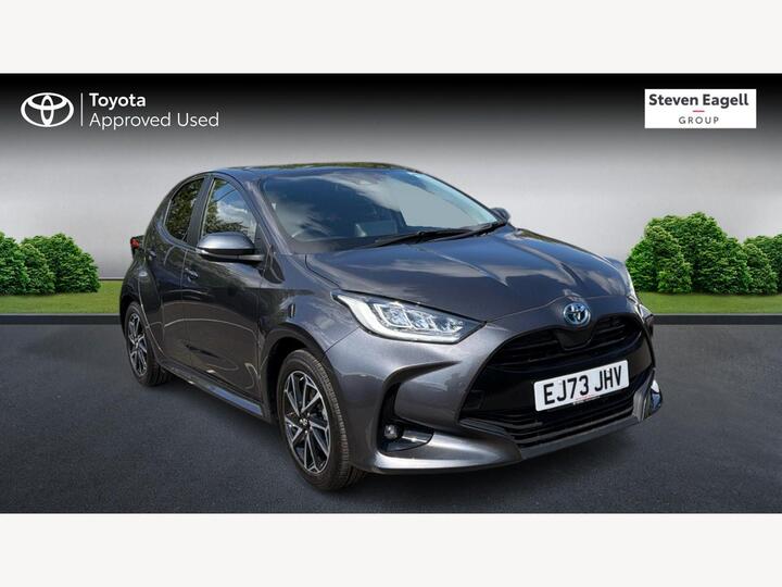 Toyota Yaris 1.5 VVT-h Design E-CVT Euro 6 (s/s) 5dr