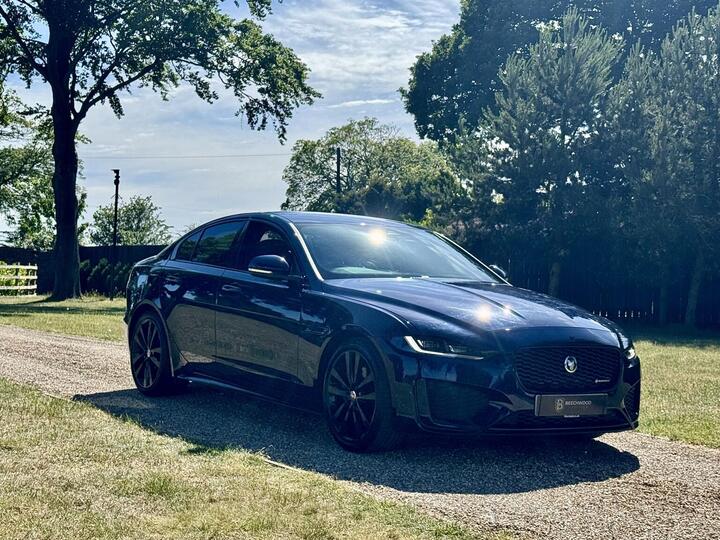 Jaguar XE 2.0 D200 MHEV R-Dynamic SE Auto Euro 6 (s/s) 4dr