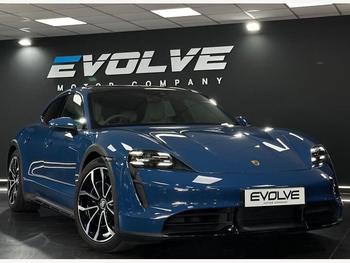 Porsche TAYCAN Performance Plus 93.4kWh Turbo Cross Turismo Auto 4WD 5dr (11kW Charger)