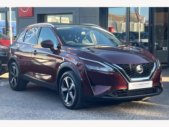 Nissan Qashqai 1.3 DIG-T MHEV N-Connecta XTRON Euro 6 (s/s) 5dr