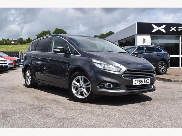 Ford S-Max 2.0 TDCi Titanium Euro 6 (s/s) 5dr