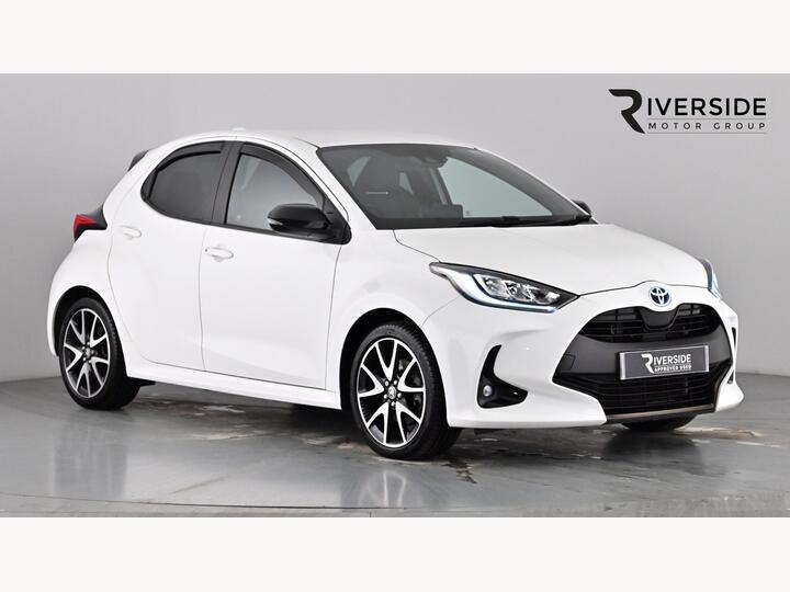 Toyota Yaris 1.5 VVT-h Dynamic E-CVT Euro 6 (s/s) 5dr