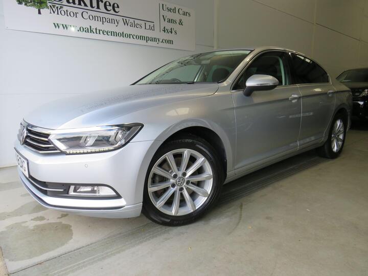 Volkswagen Passat 2.0 TDI SE Business Euro 6 (s/s) 4dr Volkswagen Passat 2.0 TDI SE Business Euro 6 (s/s) 4dr